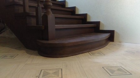 Монтаж деревянной лестницы, Новосибирск (Каменка) (Фото 8)